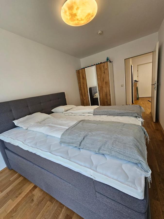 Stylish Apartment In Innsbruck + 1 Parking Spot Exterior photo